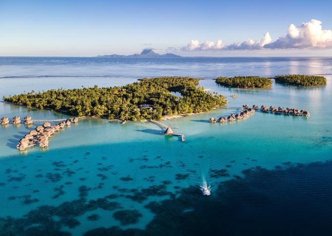 Podróż na pachnącą wanilią Tahaa i na turkusową lagunę Bora Bora